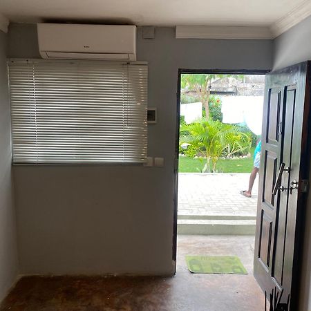 Aeropark Residencial Hostel Maputo Kültér fotó