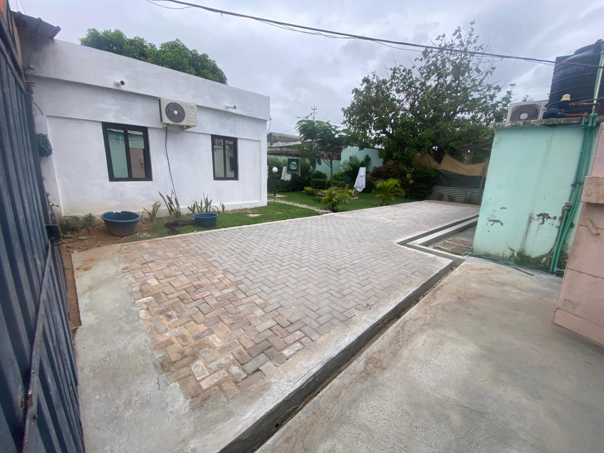 Aeropark Residencial Hostel Maputo Kültér fotó